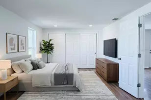 249 Mt Vernon Dr, Venice, FL 34293 - Photo 13