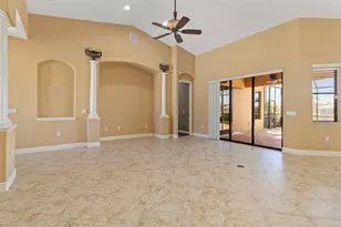 14316 Silver Trout Dr, Lakewood Ranch, FL 34202 - Photo 5