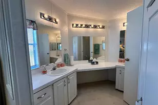 555 Portside Dr, North Port, FL 34287 - Photo 15