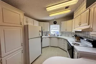 555 Portside Dr, North Port, FL 34287 - Photo 5