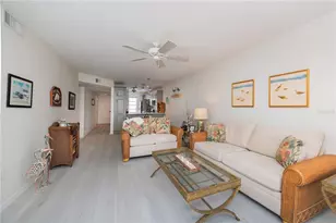 1041 Capri Isles Blvd, Venice, FL 34292 - Photo 15