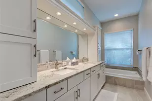 311 Lansbrook Dr, Venice, FL 34292 - Photo 35