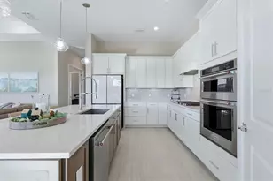 6076 Silver Grass Ct, Nokomis, FL 34275 - Photo 13