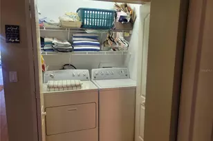 1203 Gondola Park Dr, Venice, FL 34292 - Photo 9