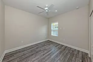 12240 Stuart Dr, Venice, FL 34293 - Photo 15