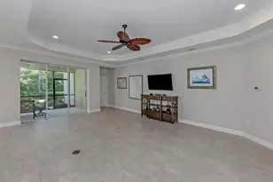 12240 Stuart Dr, Venice, FL 34293 - Photo 9