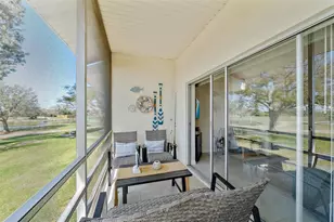 758 Village Cir, Venice, FL 34292 - Photo 23