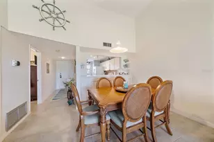 758 Village Cir, Venice, FL 34292 - Photo 15