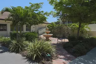 618 Bird Bay Dr S, Venice, FL 34285 - Photo 31