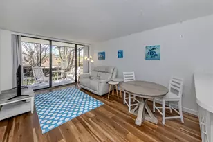 618 Bird Bay Dr S, Venice, FL 34285 - Photo 13