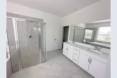 11399 Burgundy Drive, Venice, FL 34293 - Photo 15