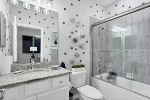 10113 Colubrina Dr, Venice, FL 34293 - Photo 31