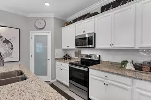 10113 Colubrina Dr, Venice, FL 34293 - Photo 19