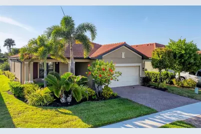 10113 Colubrina Drive, Venice, FL 34293 - Photo 1