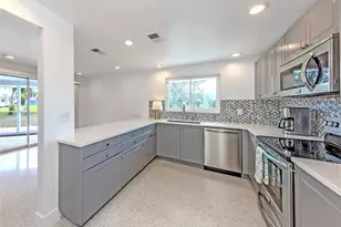 107 Sorrento Dr, Osprey, FL 34229 - Photo 11