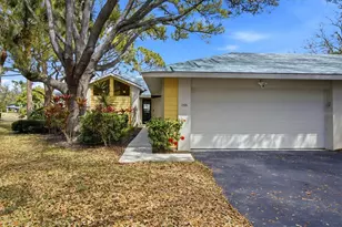 258 Southampton Ln, Venice, FL 34293 - Photo 33