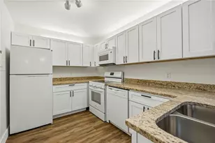 3300 Loveland Blvd, Punta Gorda, FL 33980 - Photo 13