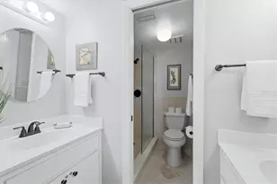 437 Cerromar Ln, Venice, FL 34293 - Photo 19