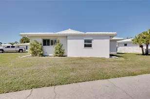 397 Circlewood Dr, Venice, FL 34293 - Photo 43