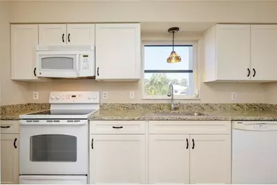 397 Circlewood Drive #Z1, Venice, FL 34293 - Photo 11