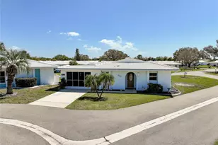 397 Circlewood Dr, Venice, FL 34293 - Photo 21