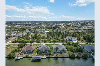 15609 Melport Circle, Port Charlotte, FL 33981 - Photo 3