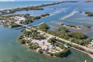 214 Palm Air Dr, Osprey, FL 34229 - Photo 35