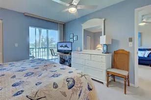 408 Cerromar Cir S, Venice, FL 34293 - Photo 37