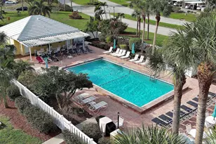 408 Cerromar Cir S, Venice, FL 34293 - Photo 45