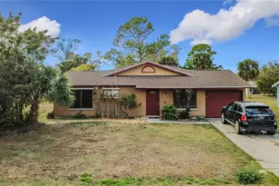 20216 Tappan Zee Dr, Port Charlotte, FL 33952 - Photo 3