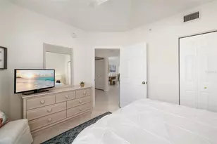 410 Laurel Lake Dr, Venice, FL 34292 - Photo 25