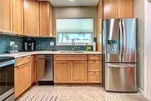 220 Glen Oak Rd, Venice, FL 34293 - Photo 3