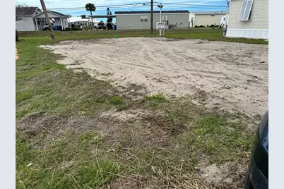 218 Outer Drive W, Venice, FL 34285 - Photo 5