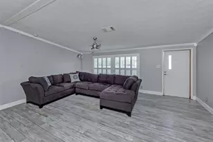 583 Portside Dr, North Port, FL 34287 - Photo 7