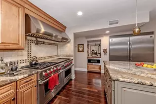 614 Ravenna St, Venice, FL 34285 - Photo 13