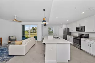 12520 Galapagos Ct, Venice, FL 34293 - Photo 11