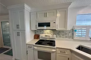 560 Oriental Poppy Dr, Venice, FL 34293 - Photo 13