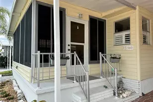 560 Oriental Poppy Dr, Venice, FL 34293 - Photo 3