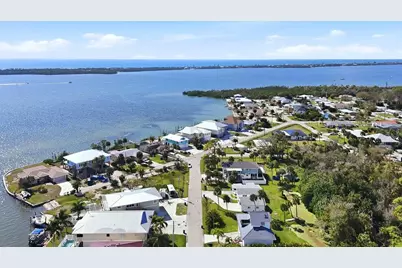 905 Chapin Boulevard, Englewood, FL 34223 - Photo 57