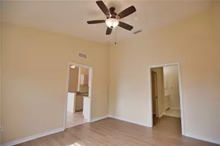 150 L Pavia Blvd, Venice, FL 34292 - Photo 17