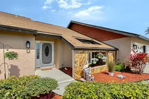 1354 Roosevelt Dr, Venice, FL 34293 - Photo 5