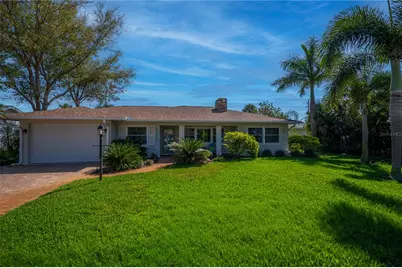 809 Nokomis Avenue S, Venice, FL 34285 - Photo 67