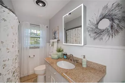 809 Nokomis Avenue S, Venice, FL 34285 - Photo 39