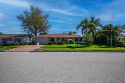 809 Nokomis Avenue S, Venice, FL 34285 - Photo 65
