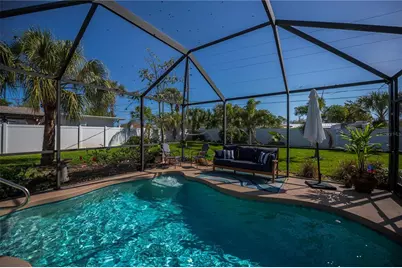 809 Nokomis Avenue S, Venice, FL 34285 - Photo 47