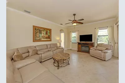 20925 Loggia Court, Venice, FL 34293 - Photo 11