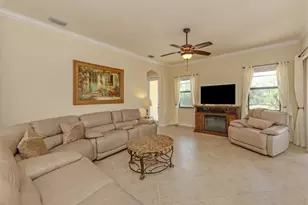 20925 Loggia Ct, Venice, FL 34293 - Photo 11