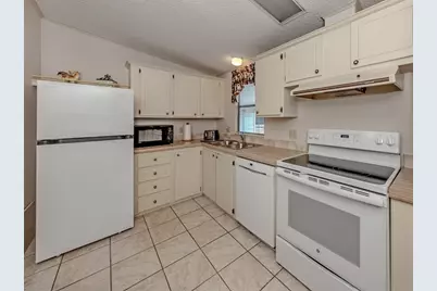 272 Captains Court, North Port, FL 34287 - Photo 15