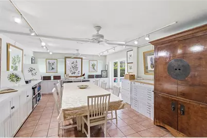 2068 Sunnyside Lane, Sarasota, FL 34239 - Photo 9