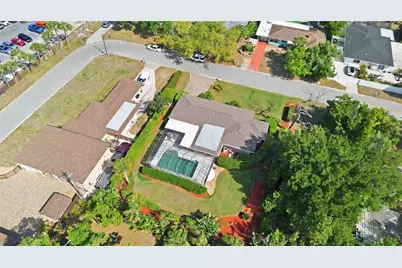 2068 Sunnyside Lane, Sarasota, FL 34239 - Photo 59